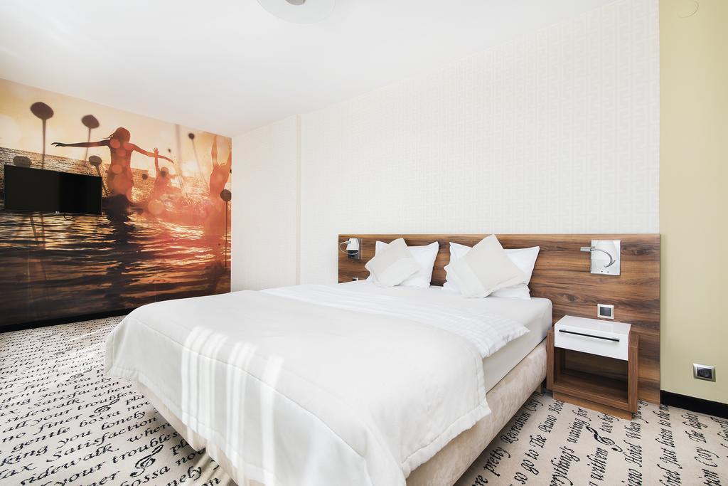 Hotel Piano Lublin Zewnętrze zdjęcie