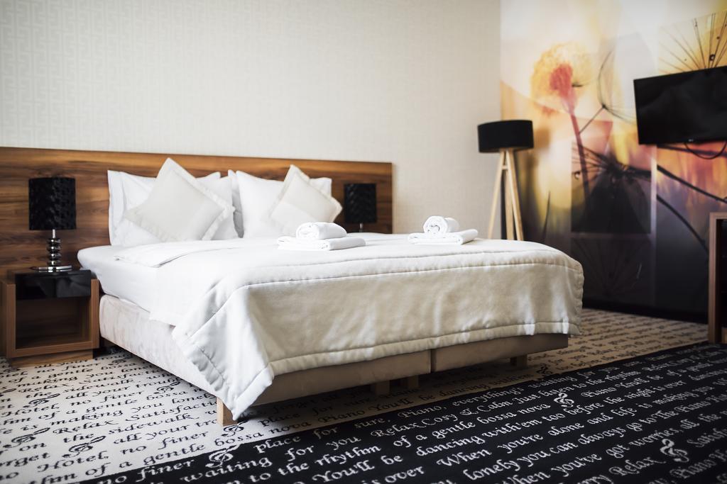 Hotel Piano Lublin Zewnętrze zdjęcie